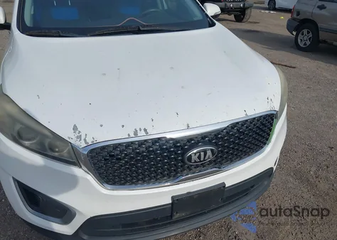 2016 Kia Sorento 3.3L Lx из США, поврежденный, VIN 5XYPGDA52GG014353